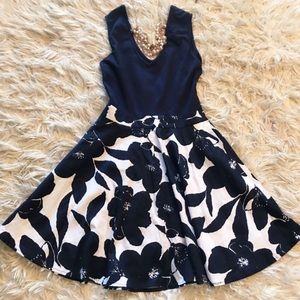 Fit & flare dress